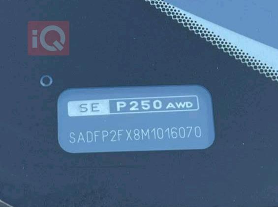 جاگوار E-Pace